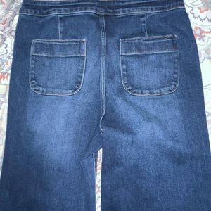 Lauren Conrad flare wide leg jeans. Amazing fit and style.